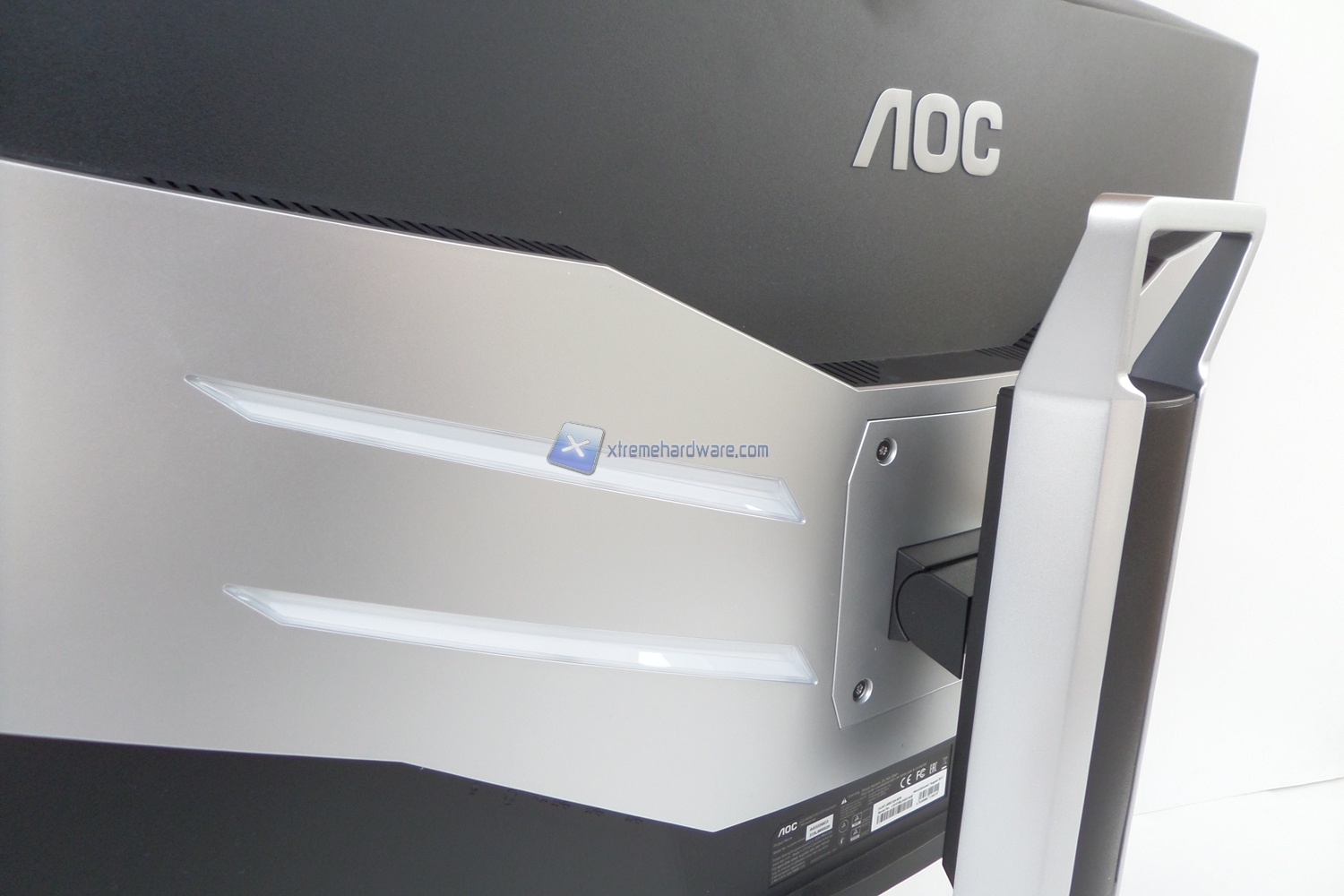 AOC Agon AG322QCX 21