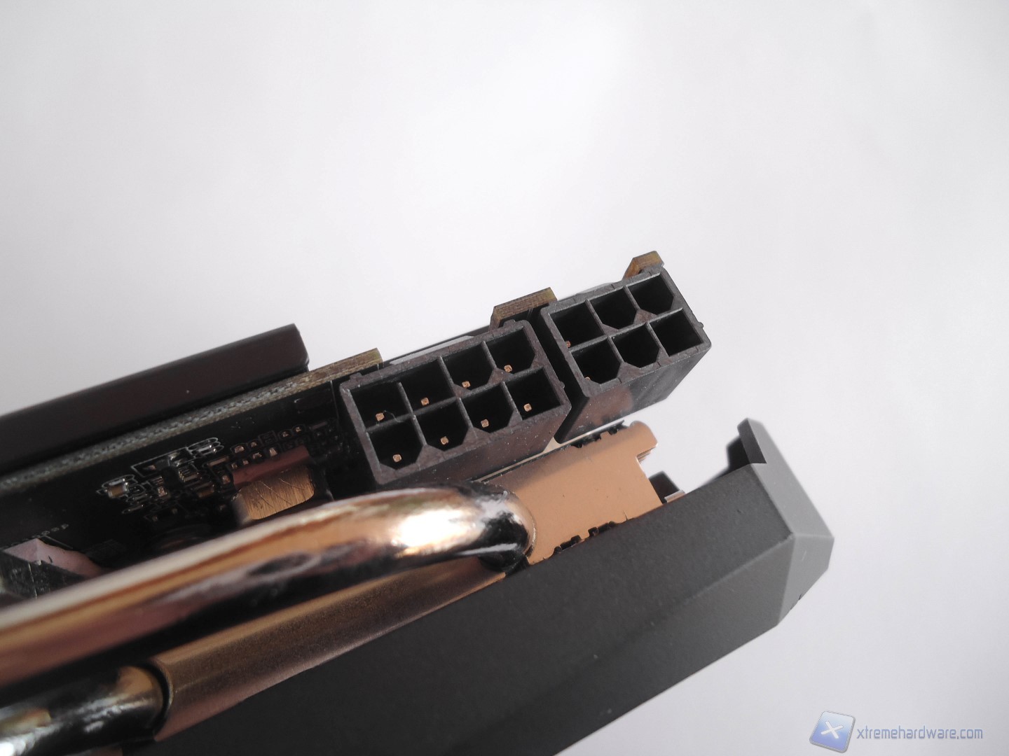 ASUS GTX 980 Poseidon 25