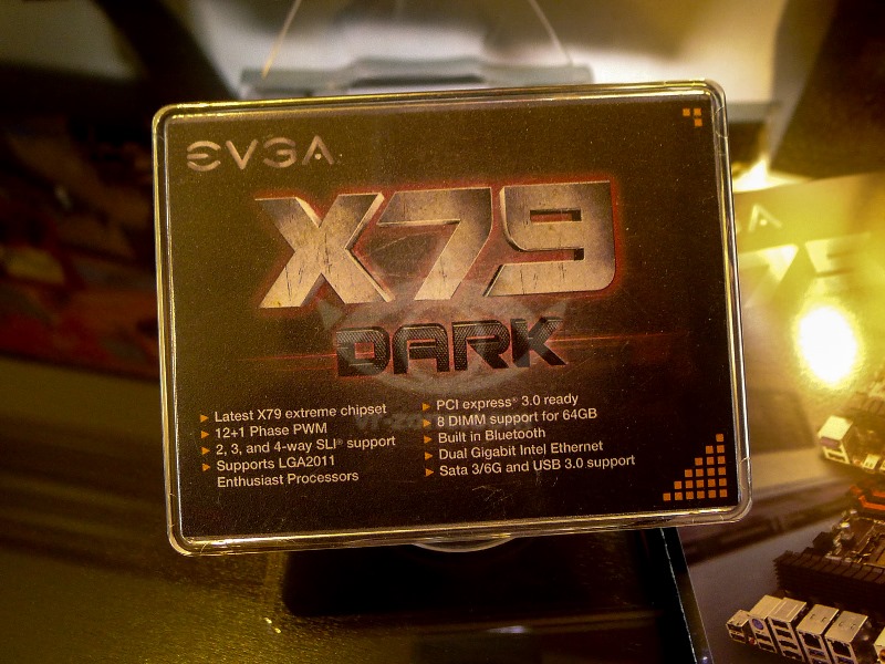 EVGA X79 Dark 02