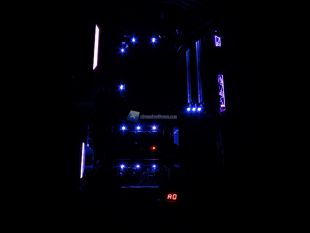 GIGABYTE-AORUS-Z270X-Gaming-7-LED-3