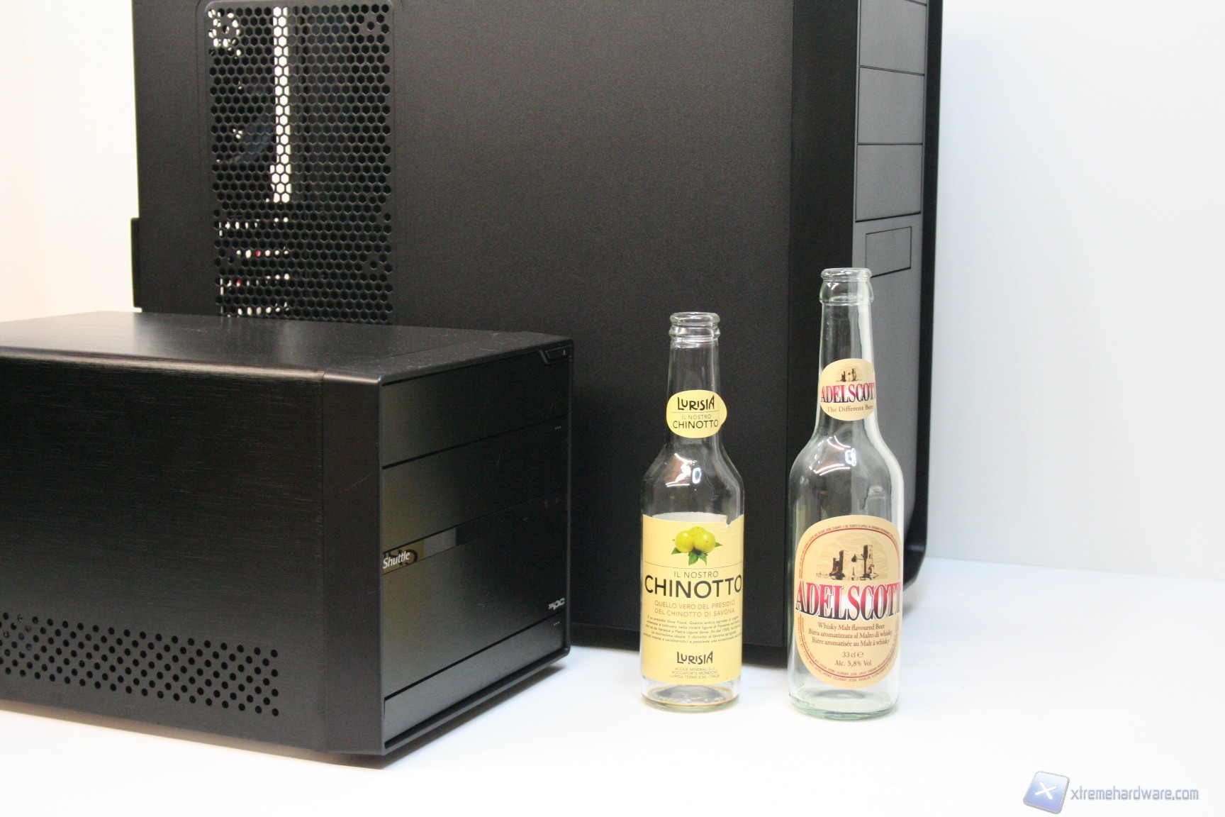 SHUTTLE SX79R5 WWW.XTREMEHARDWARE.COM 00132